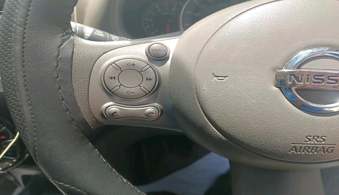 2013 Nissan Micra XV CVT, CNG, Automatic, 93,925 km, interior