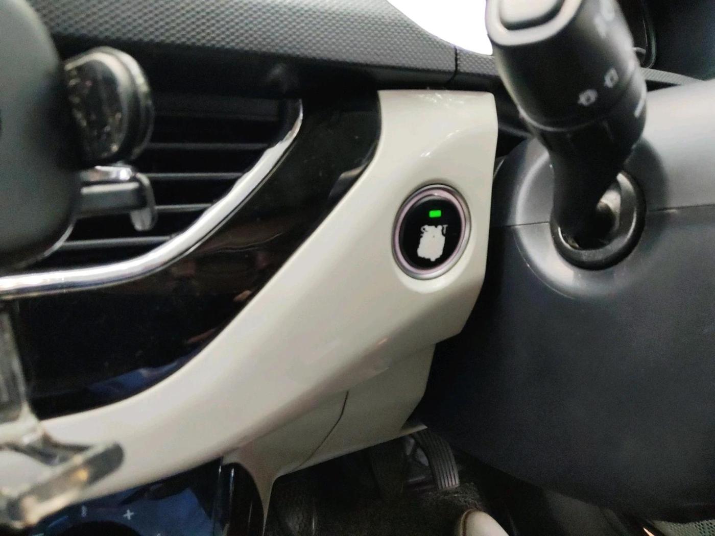 2021 Tata NEXON XZ PLUS DIESEL, Diesel, Manual, 1,43,750 km, interior