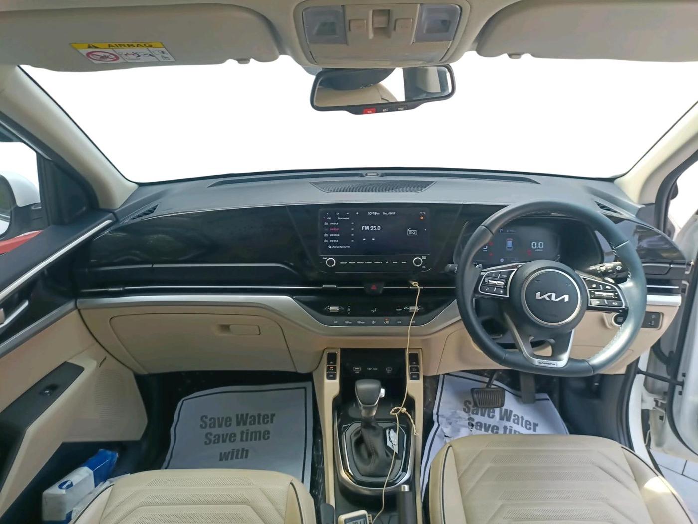2023 KIA CARENS LUXURY PLUS 1.5 DIESEL AT 7 STR, Diesel, Automatic, 26,849 km, interior