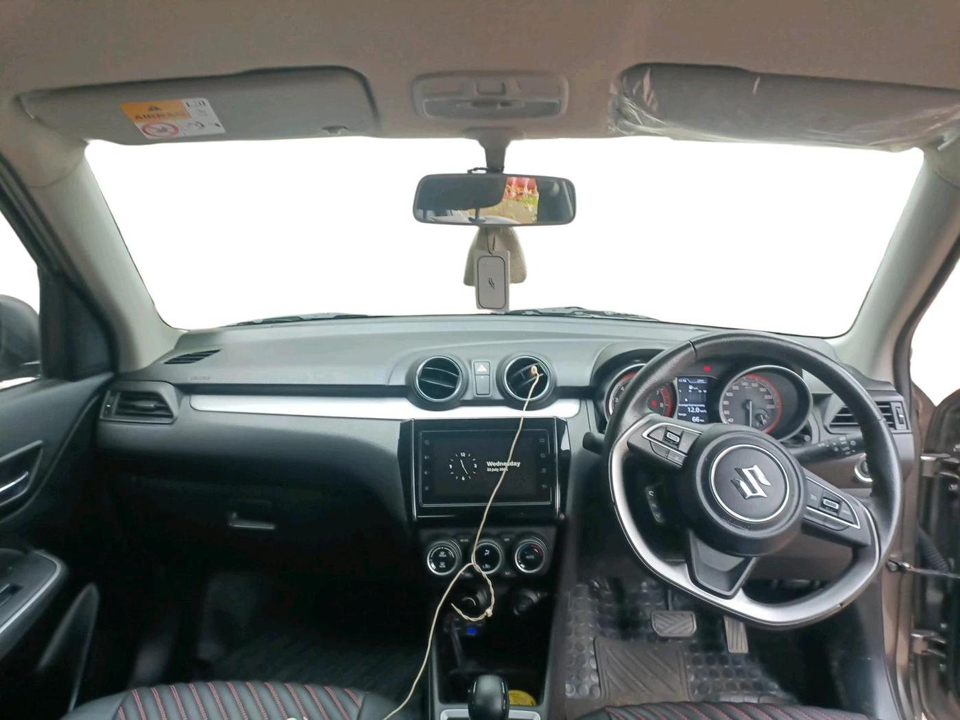 2023 Maruti Swift ZXI PLUS AMT, Petrol, Automatic, 5,141 km, interior