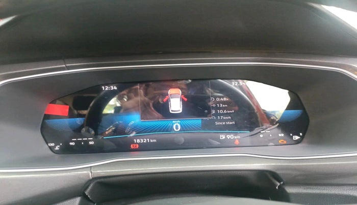 2023 Volkswagen TAIGUN TOPLINE 1.0 TSI MT, Petrol, Manual, 18,321 km, interior