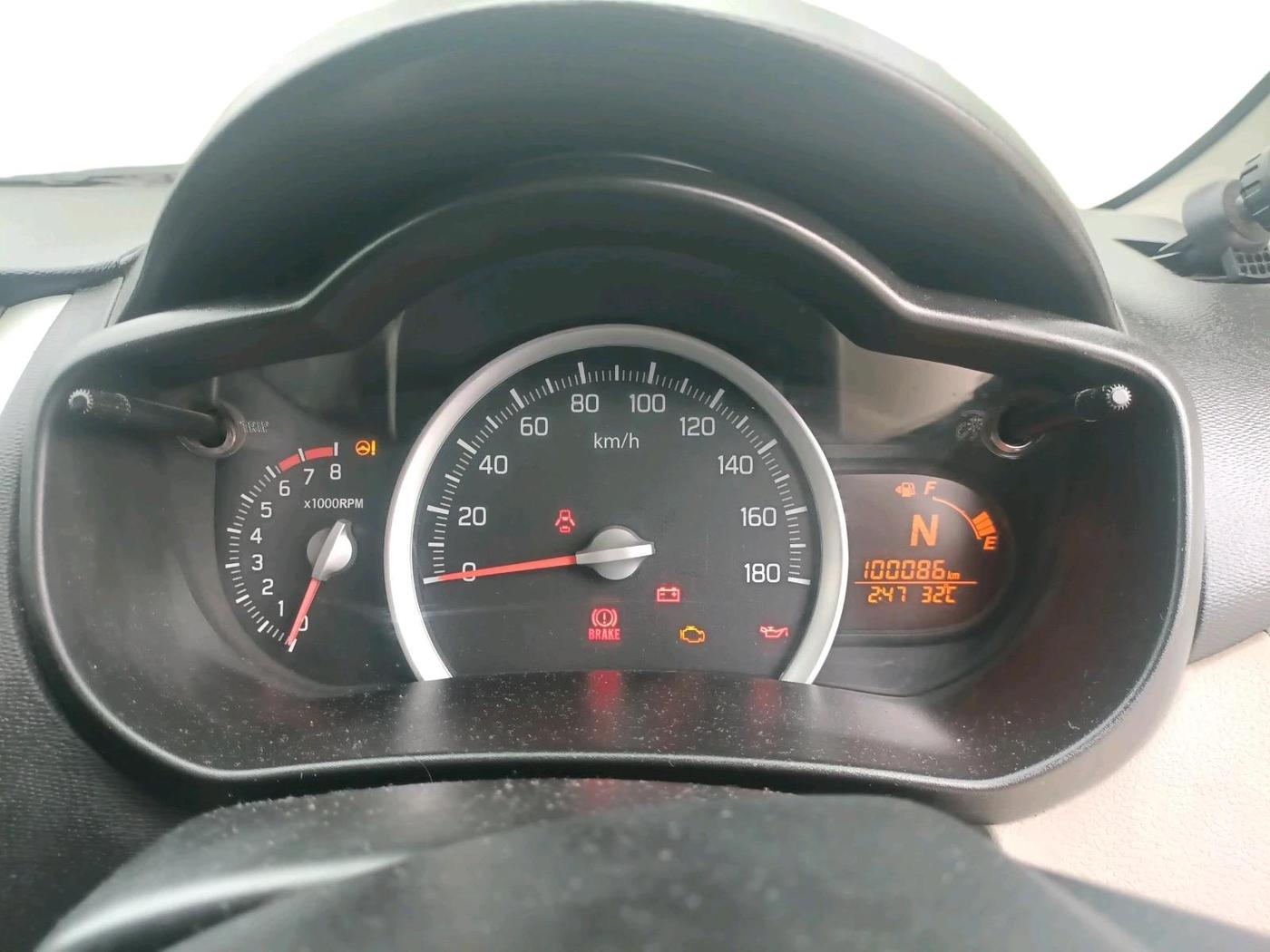 2017 Maruti Celerio VXI AMT (O), CNG, Automatic, 1,00,086 km, interior
