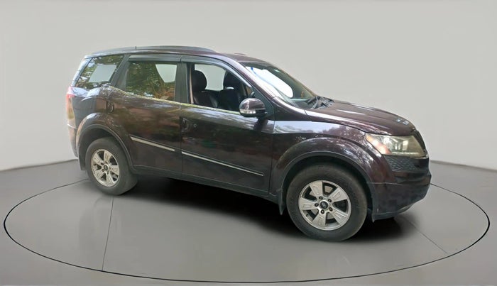 2014 Mahindra XUV500 W8, Diesel, Manual, 1,22,387 km, exterior