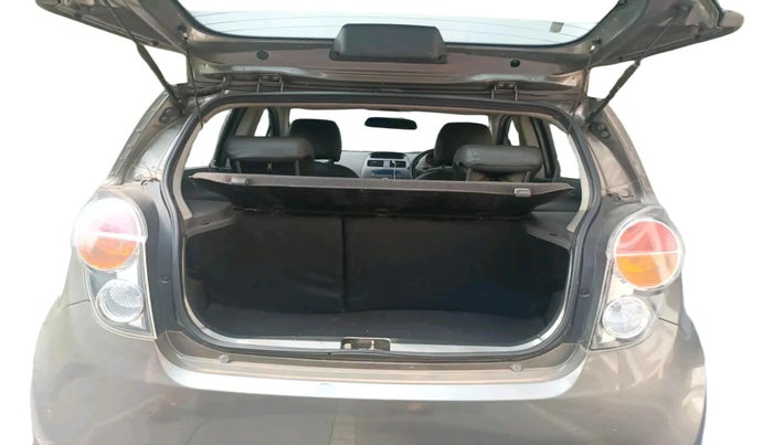 2011 Chevrolet Beat LT PETROL, Petrol, Manual, 44,359 km, exterior