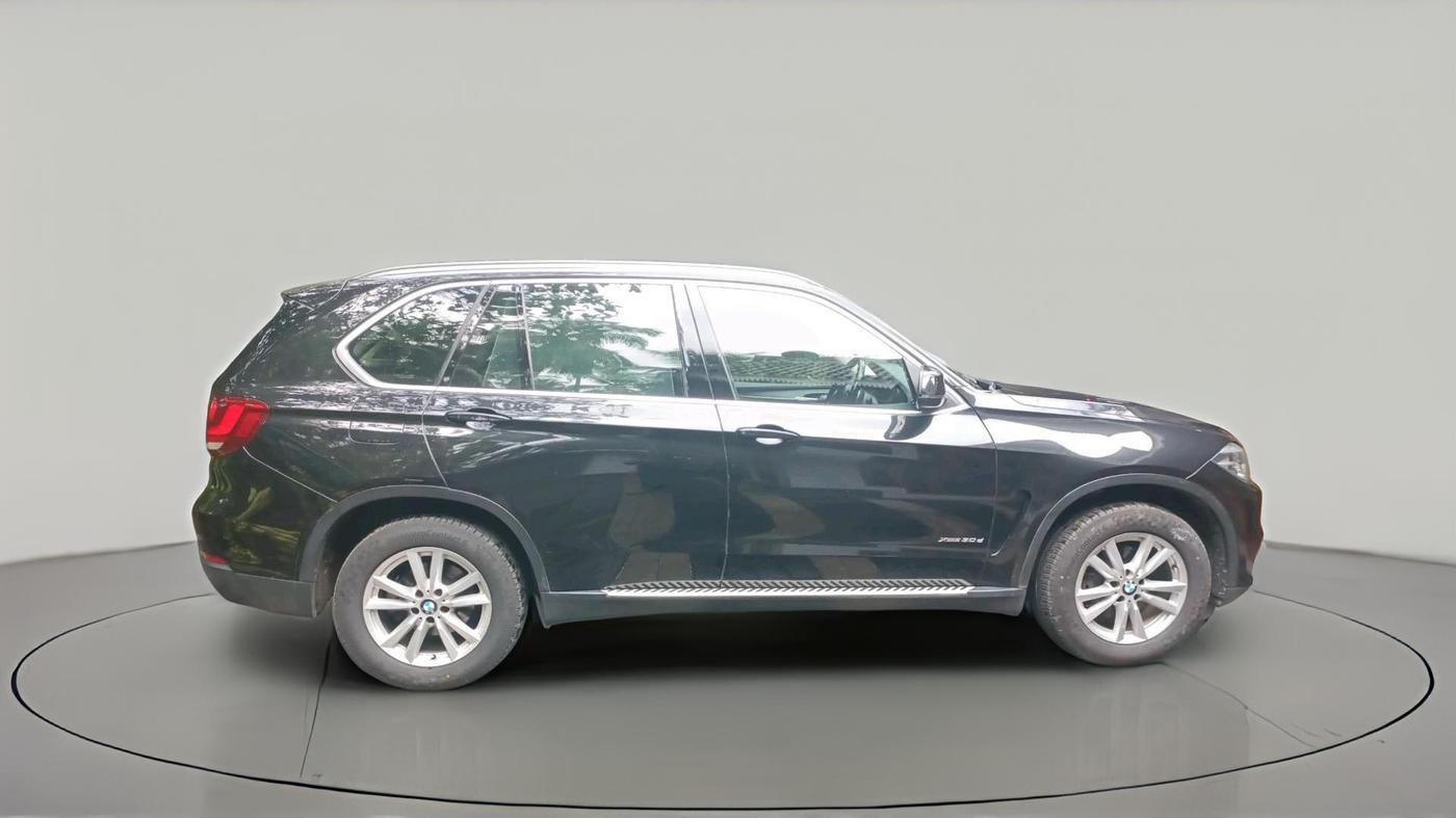 2015 BMW X5 XDRIVE 30 D, Diesel, Automatic, 1,13,126 km, exterior