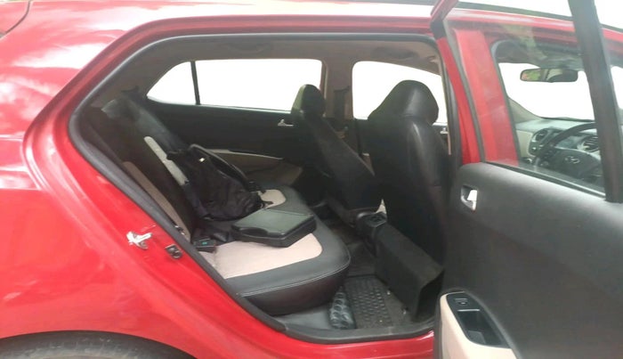 2017 Hyundai Grand i10 SPORTZ (O) 1.2 KAPPA VTVT, Petrol, Manual, 22,410 km, interior