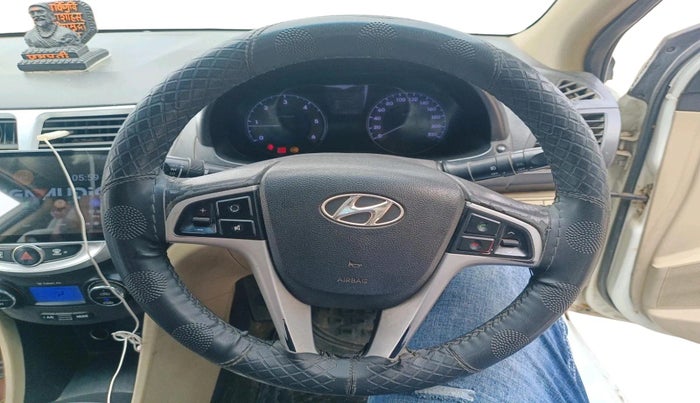 2012 Hyundai Verna FLUIDIC 1.6 CRDI SX OPT, Diesel, Manual, 1,64,108 km, interior