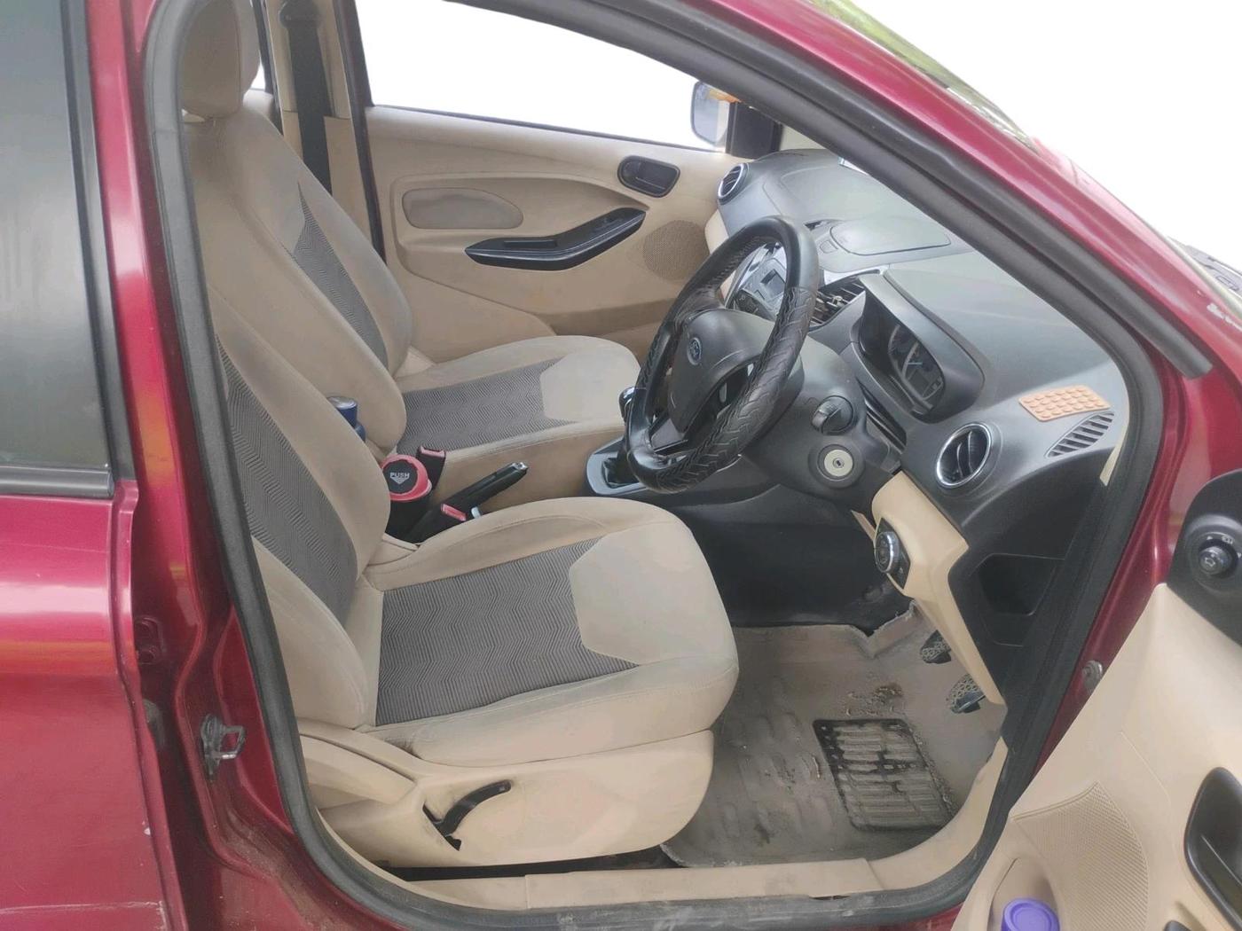 2017 Ford Figo Aspire TITANIUM1.5 DIESEL, Diesel, Manual, 1,24,746 km, interior