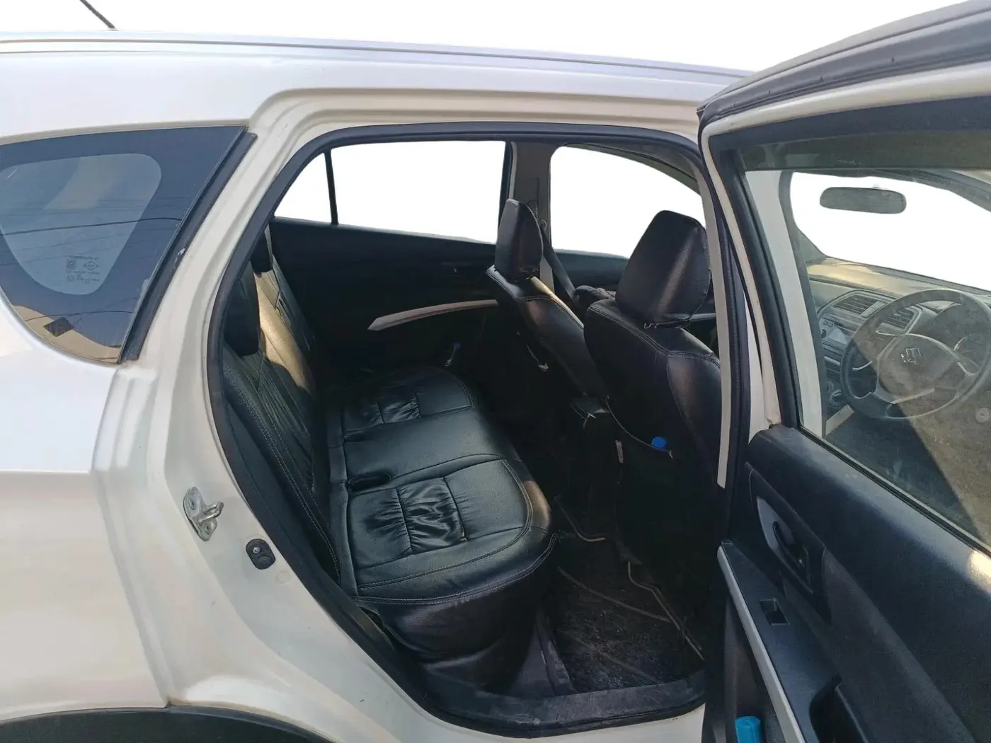 2015 Maruti S Cross DELTA 1.3, Diesel, Manual, 1,06,178 km, interior