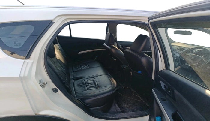 2015 Maruti S Cross DELTA 1.3, Diesel, Manual, 1,06,178 km, interior