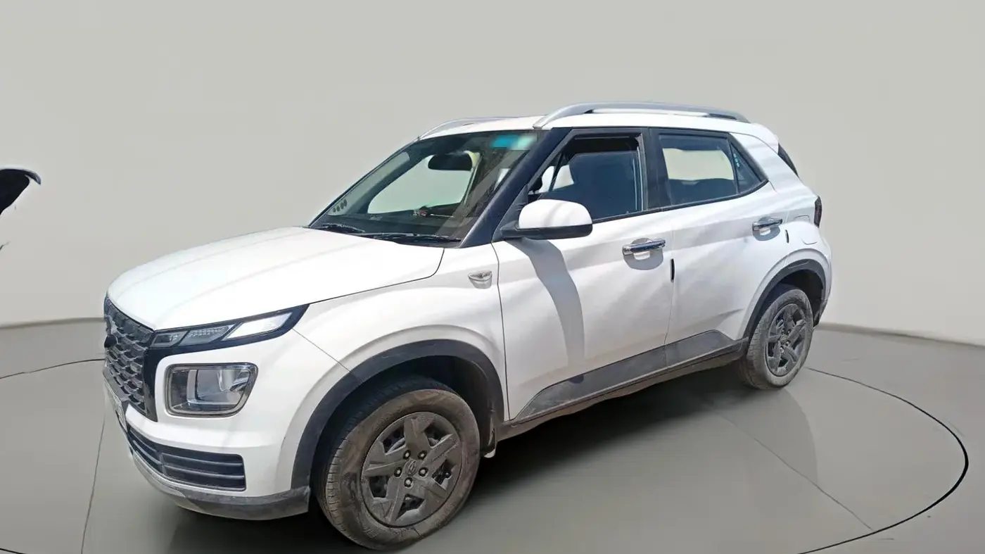 2023 Hyundai VENUE S 1.2, Petrol, Manual, 32,065 km, exterior