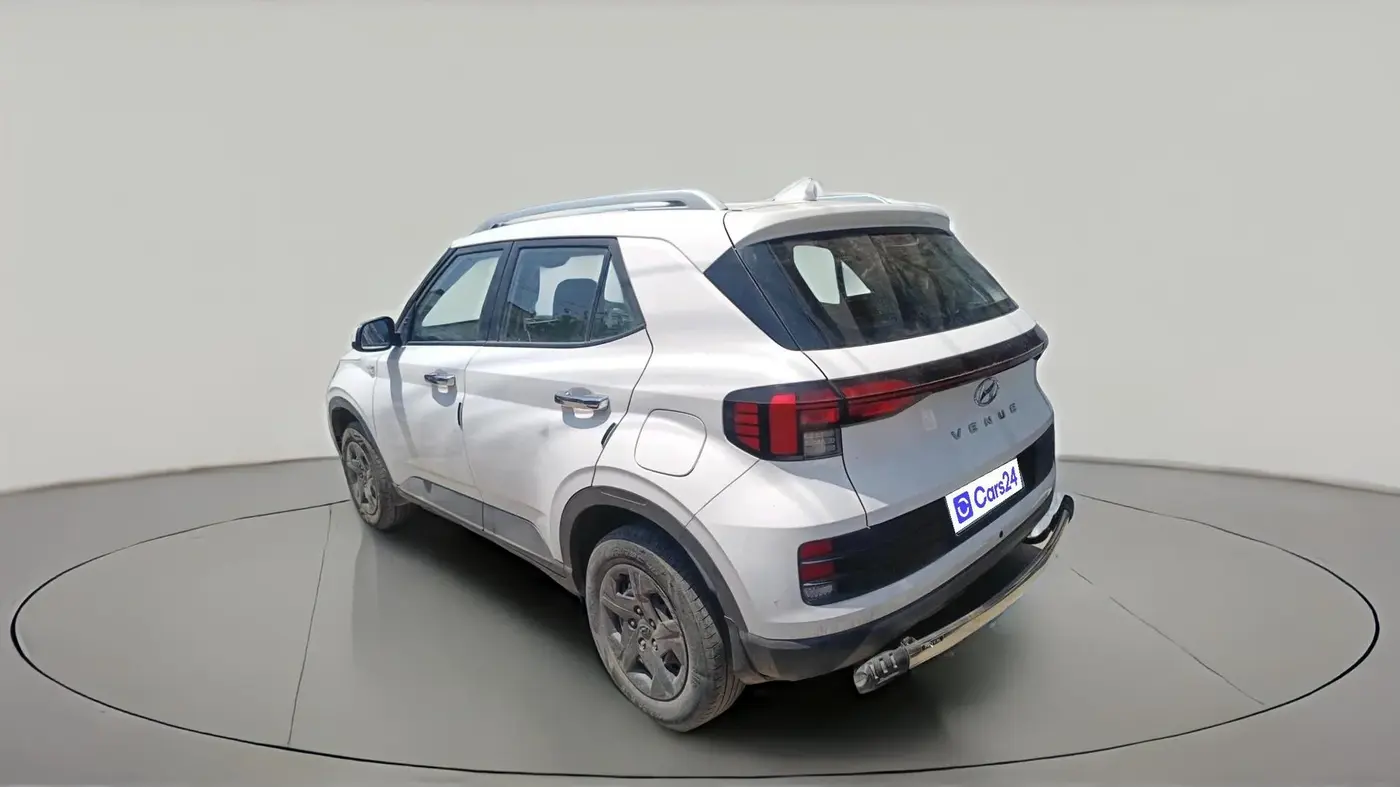 2023 Hyundai VENUE S 1.2, Petrol, Manual, 32,065 km, exterior