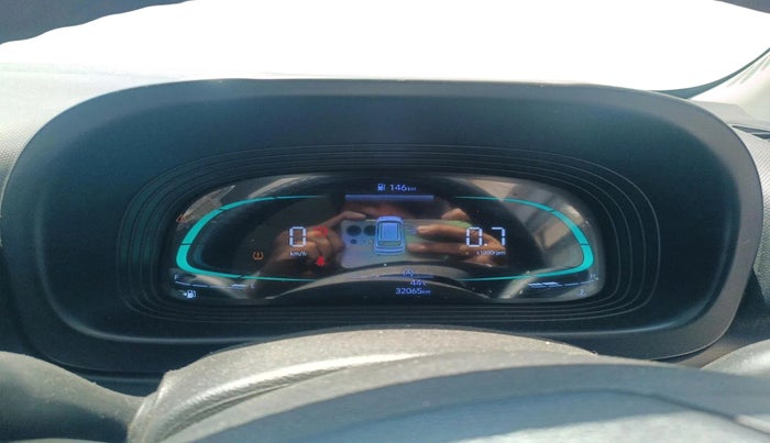 2023 Hyundai VENUE S 1.2, Petrol, Manual, 32,065 km, interior