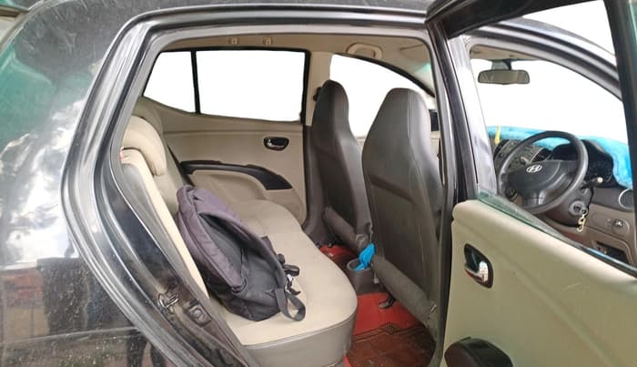 2011 Hyundai i10 SPORTZ 1.2, CNG, Manual, 52,036 km, interior