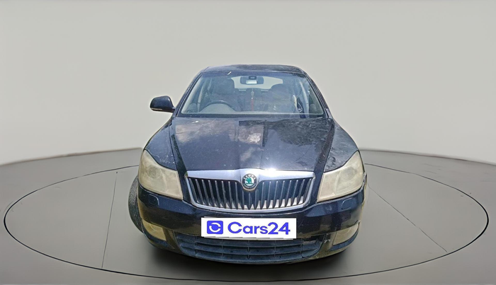 2011 Skoda Laura ELEGANCE 2.0 TDI CR AT, Diesel, Automatic, 2,77,425 km, exterior