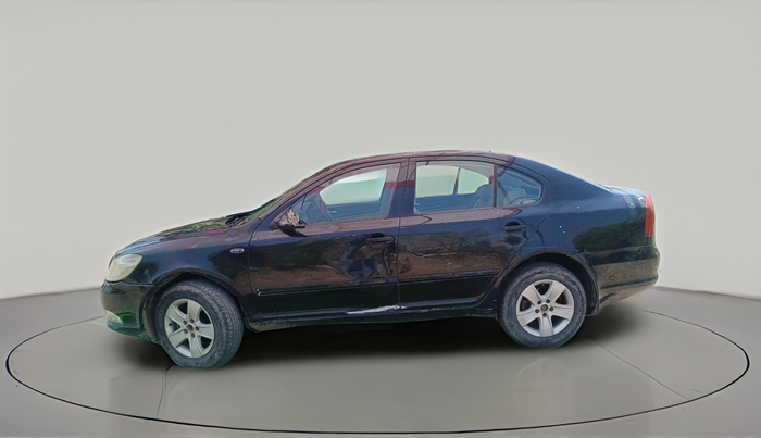 2011 Skoda Laura ELEGANCE 2.0 TDI CR AT, Diesel, Automatic, 2,77,425 km, exterior