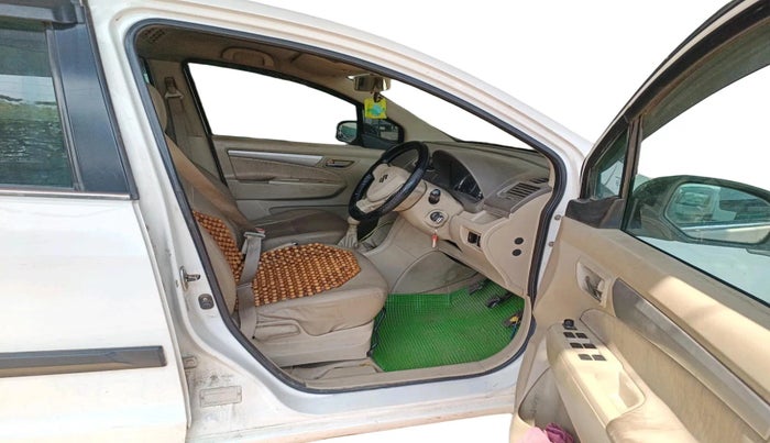 2014 Maruti Ertiga VDI, Diesel, Manual, 1,37,412 km, interior