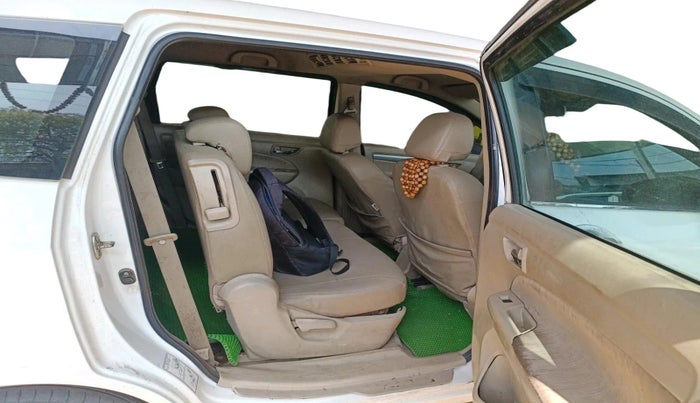 2014 Maruti Ertiga VDI, Diesel, Manual, 1,37,412 km, interior