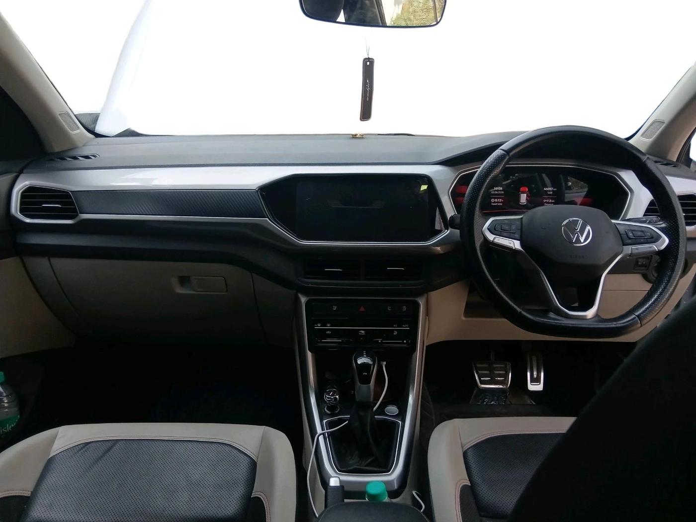 2024 Volkswagen TAIGUN GT PLUS 1.5 TSI DSG, Petrol, Automatic, 49,860 km, interior