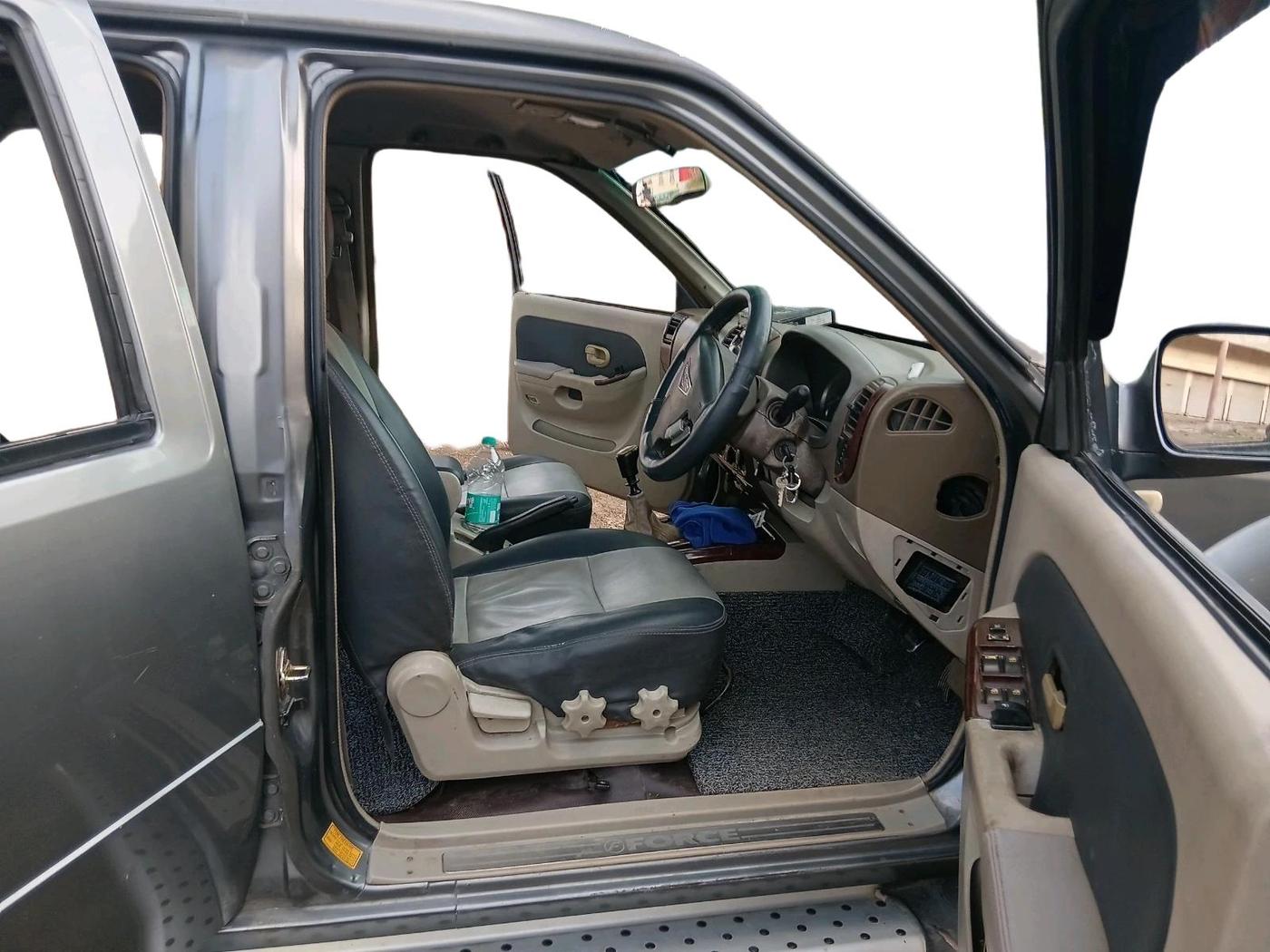 2013 Force Motors Force One 2.2, Diesel, Manual, 1,20,240 km, interior