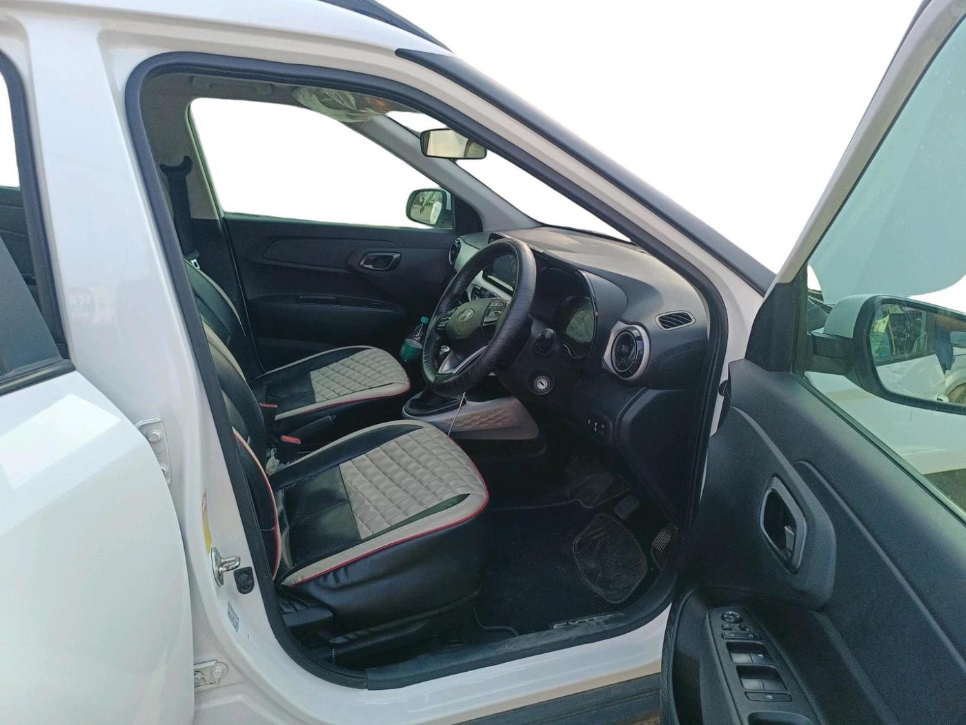 2024 Hyundai EXTER SX 1.2 MT Hy-CNG Duo , CNG, Manual, 28,000 km, interior