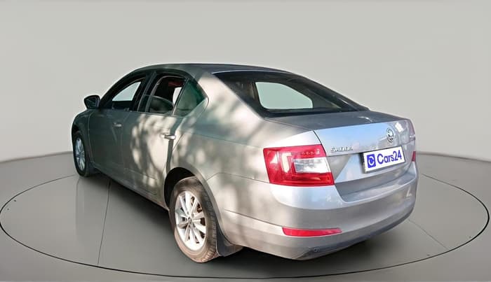 2016 Skoda Octavia 2.0 TDI CR STYLE PLUS AT, Diesel, Automatic, 1,74,284 km, exterior