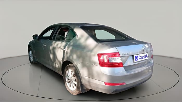 2016 Skoda Octavia 2.0 TDI CR STYLE PLUS AT, Diesel, Automatic, 1,74,284 km, exterior