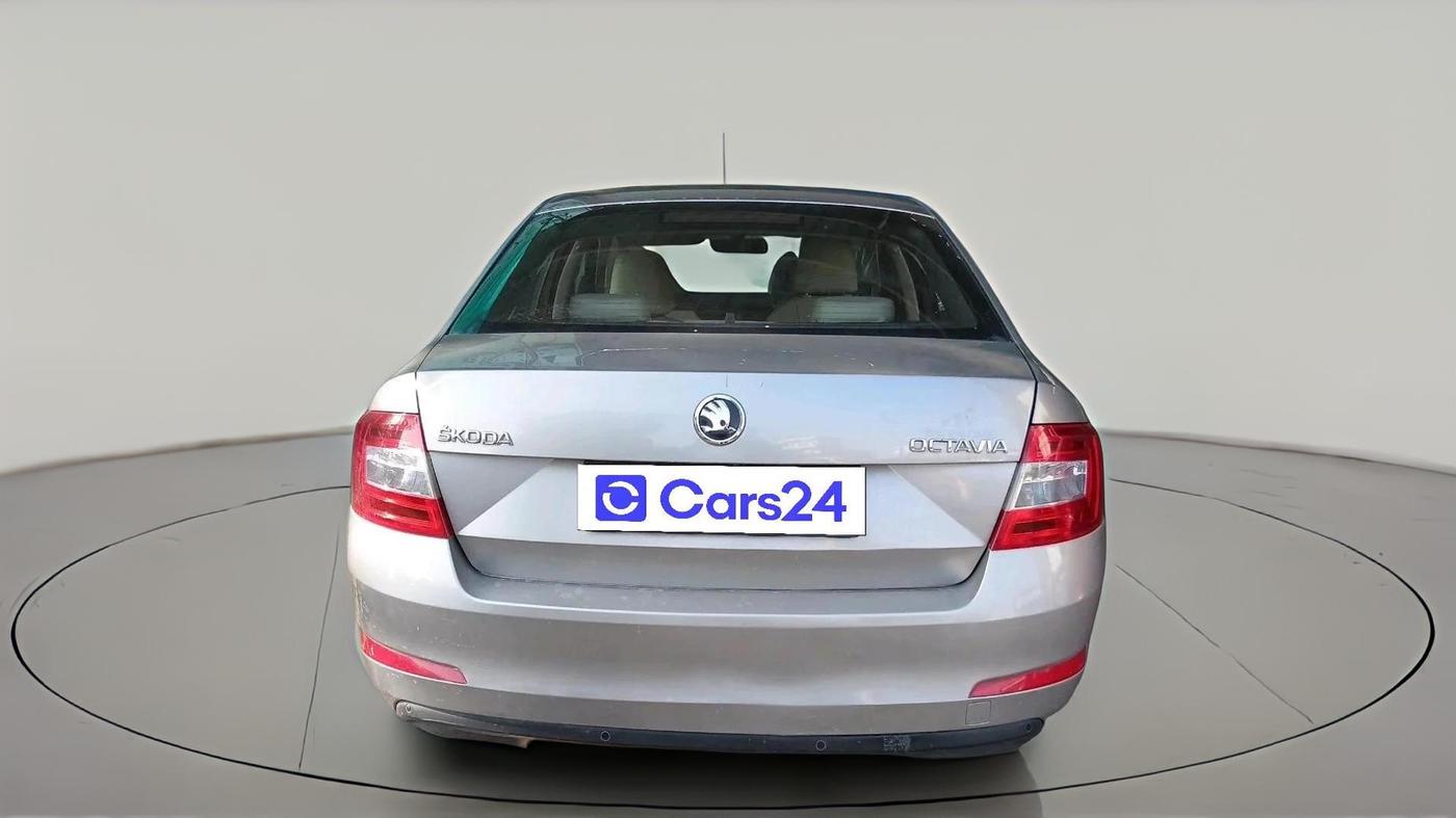 2016 Skoda Octavia 2.0 TDI CR STYLE PLUS AT, Diesel, Automatic, 1,74,284 km, exterior