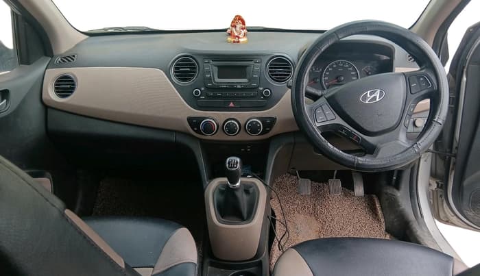 2016 Hyundai Grand i10 SPORTZ 1.2 KAPPA VTVT, CNG, Manual, 83,006 km, interior