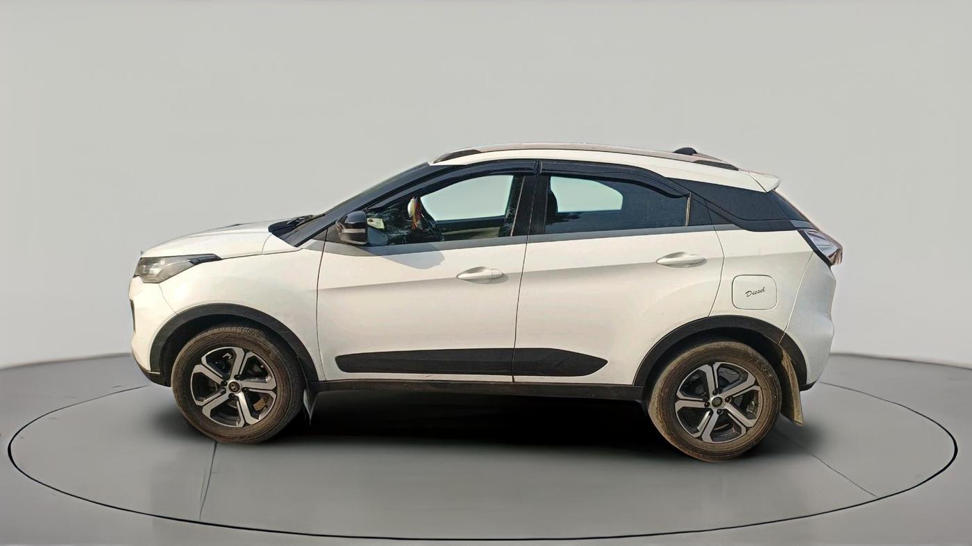 2021 Tata NEXON XZ PLUS DIESEL, Diesel, Manual, 2,15,605 km, exterior
