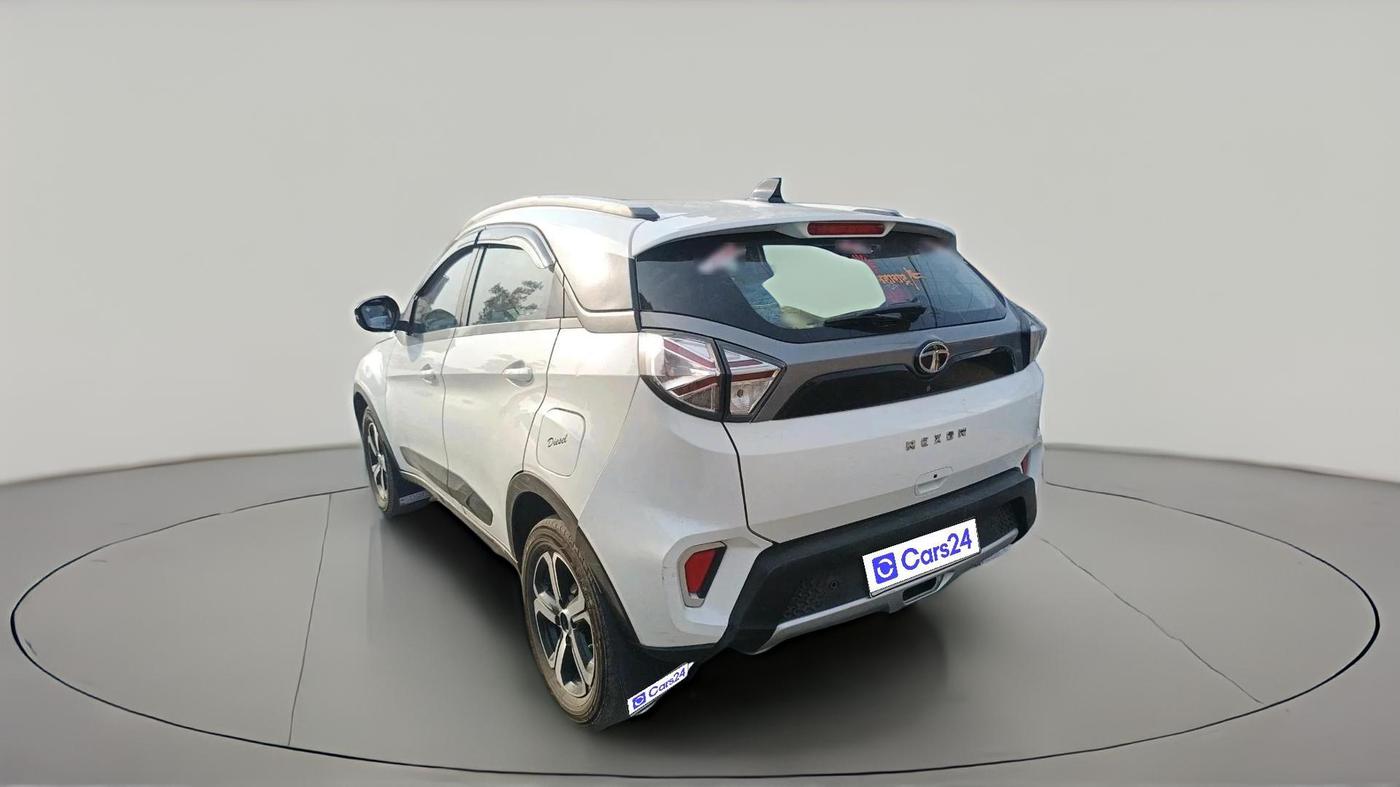 2021 Tata NEXON XZ PLUS DIESEL, Diesel, Manual, 2,15,605 km, exterior