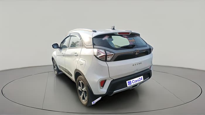 2021 Tata NEXON XZ PLUS DIESEL, Diesel, Manual, 2,15,605 km, exterior