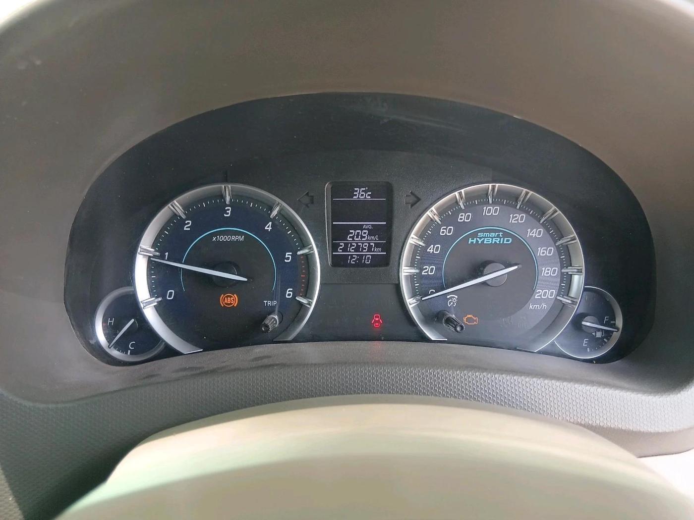 2017 Maruti Ertiga ZDI + SHVS, Diesel, Manual, 2,12,797 km, interior