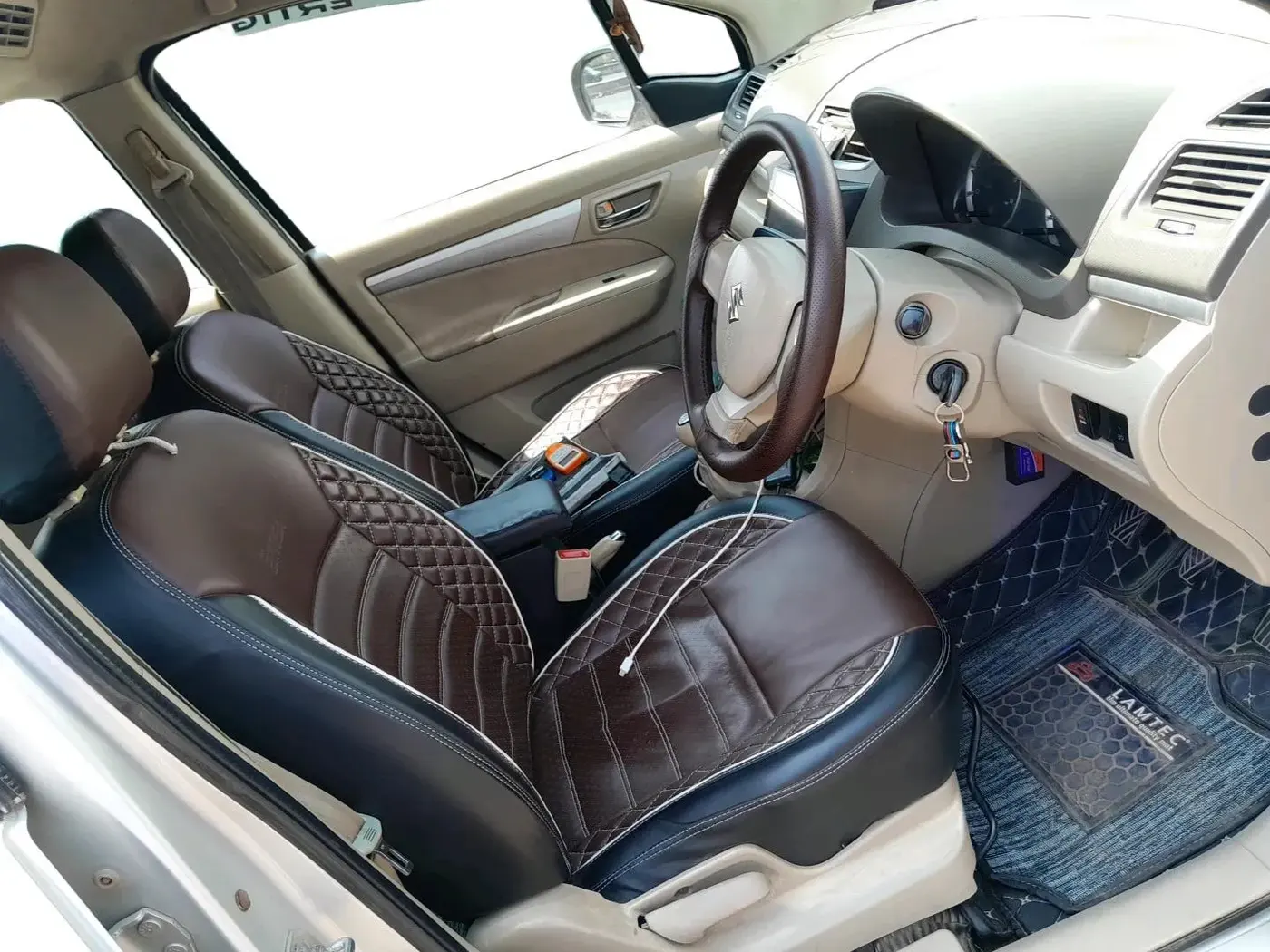 2013 Maruti Ertiga VDI, Diesel, Manual, 2,12,285 km, interior