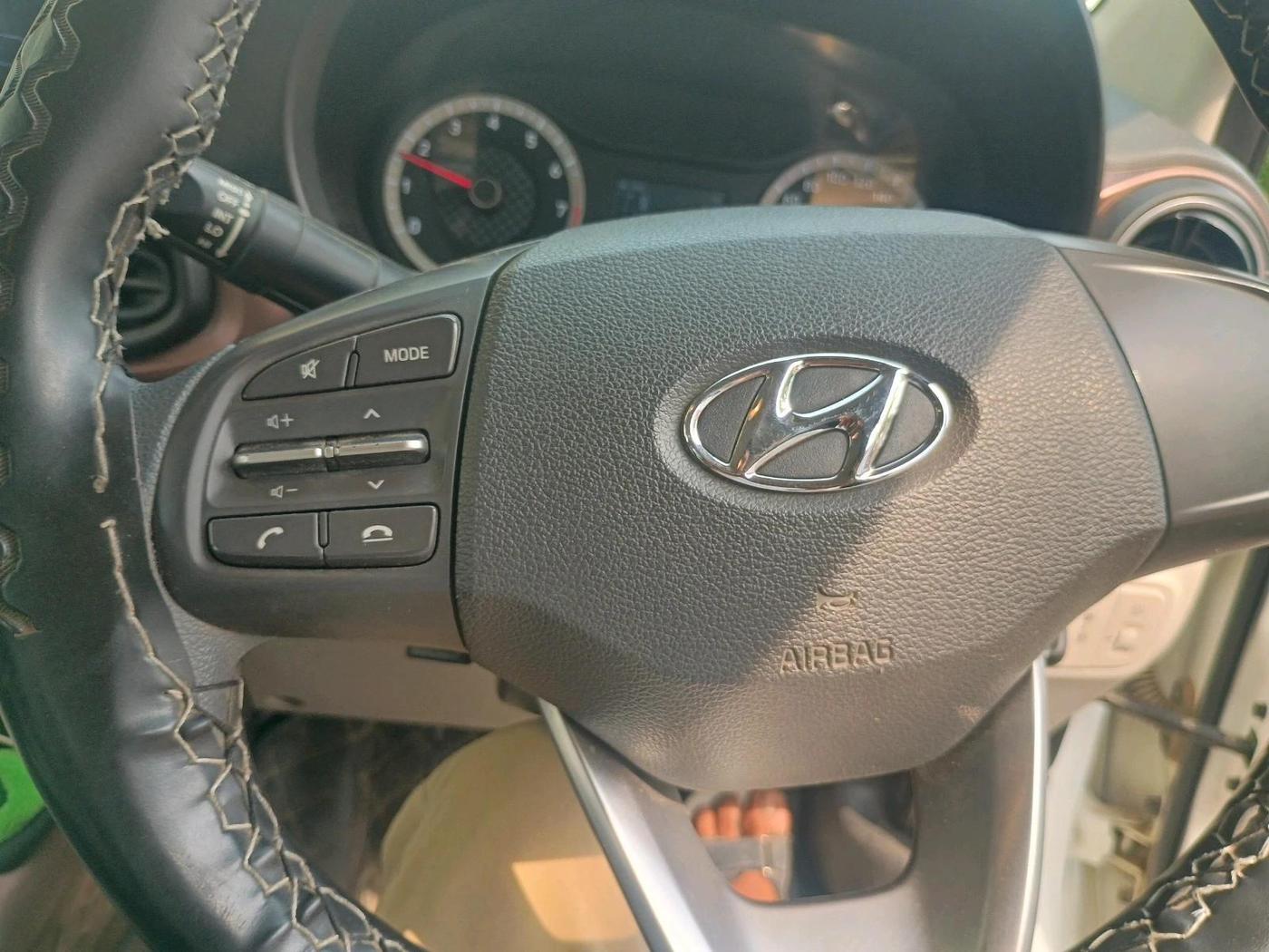 2022 Hyundai AURA S 1.2 CNG, CNG, Manual, 22,785 km, interior