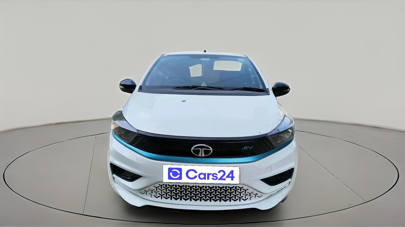 2024 Tata TIAGO EV XT LONG RANGE, Electric, Automatic, 17,868 km, exterior