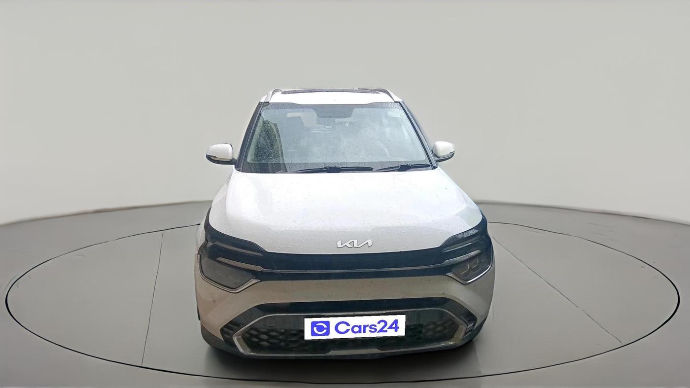 2022 KIA CARENS LUXURY PLUS 1.5 DIESEL AT 6 STR, Diesel, Automatic, 1,50,987 km, exterior