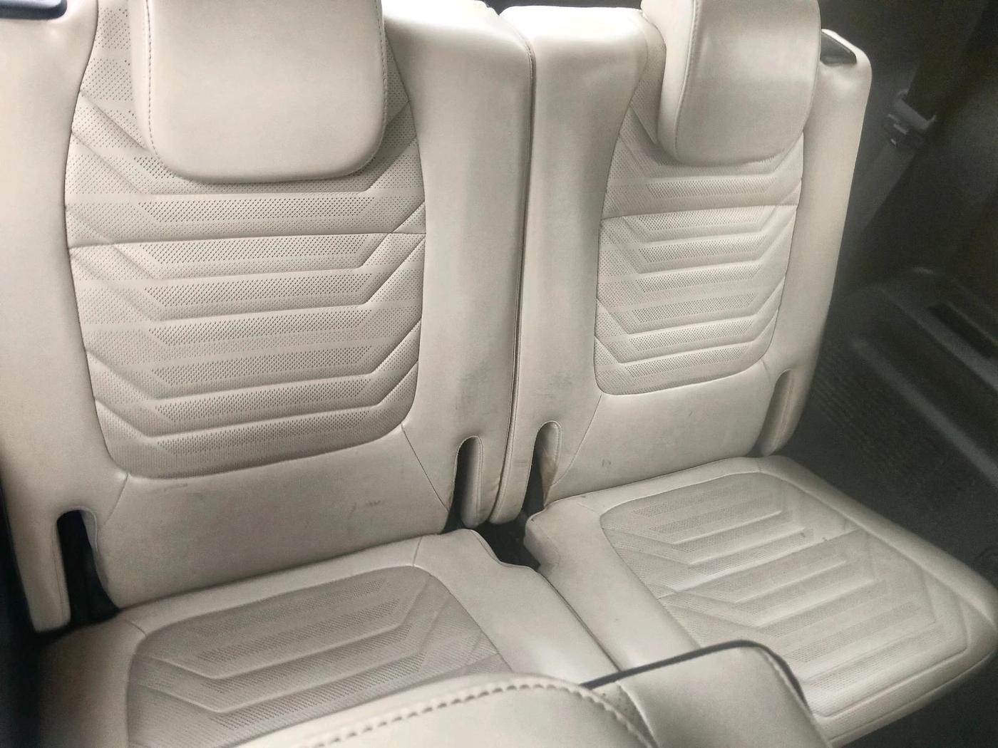 2022 KIA CARENS LUXURY PLUS 1.5 DIESEL AT 6 STR, Diesel, Automatic, 1,50,987 km, interior
