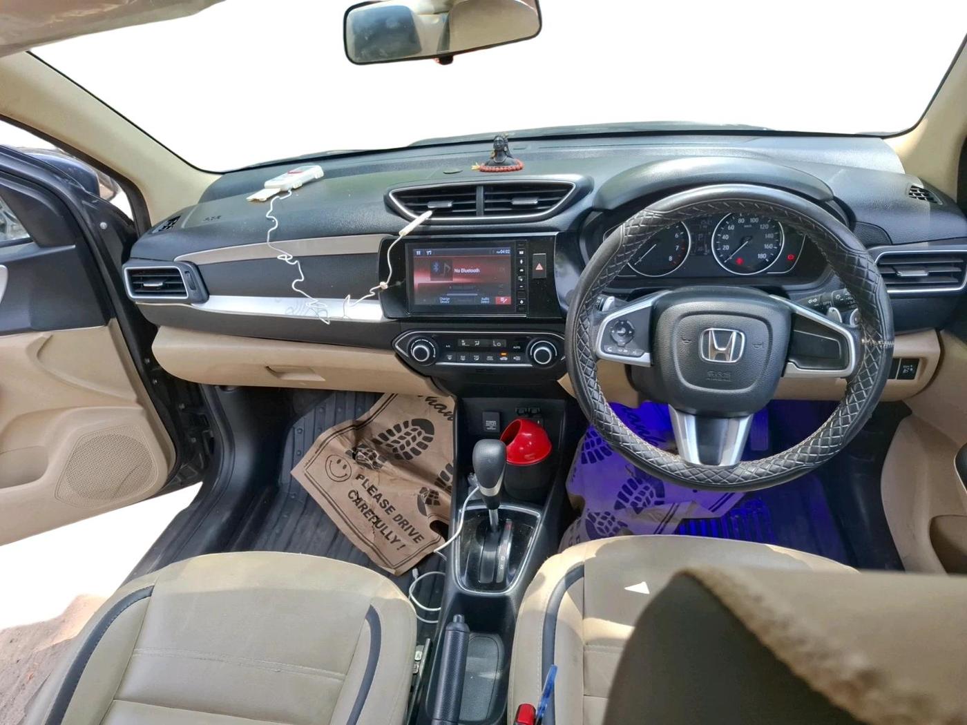 2022 Honda Amaze 1.2L I-VTEC VX CVT, Petrol, Automatic, 23,616 km, interior