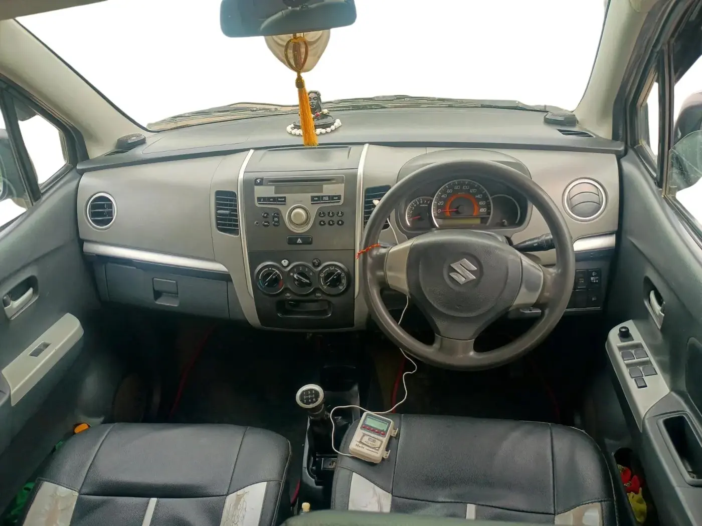 2011 Maruti Wagon R 1.0 VXI, CNG, Manual, 1,08,575 km, interior
