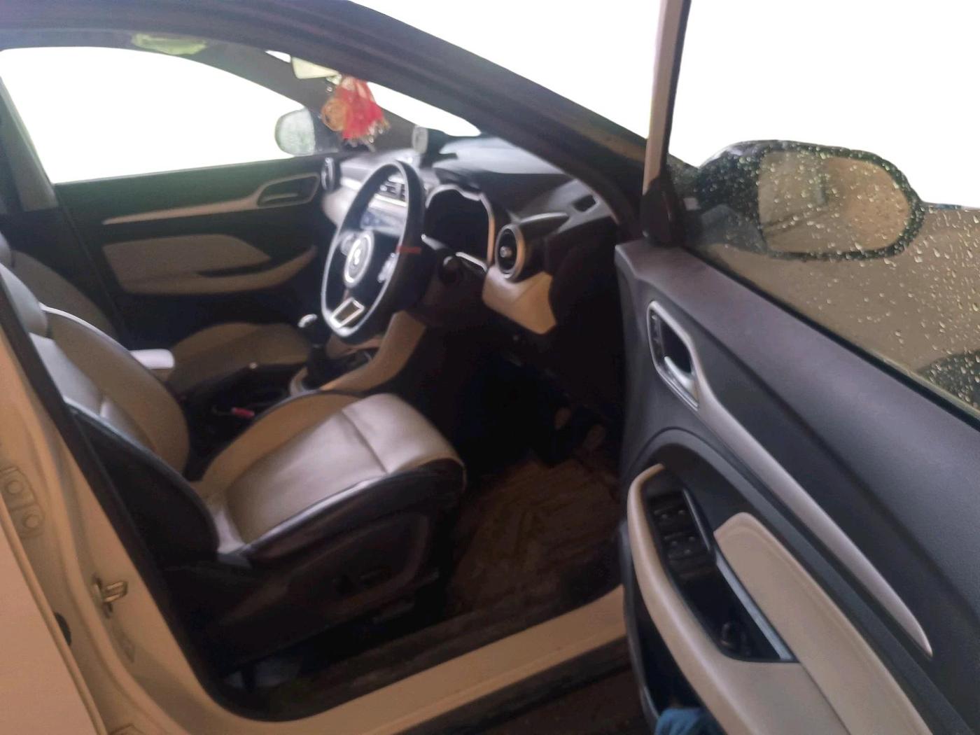 2023 MG ASTOR SHARP 1.5 MT, Petrol, Manual, 41,700 km, interior