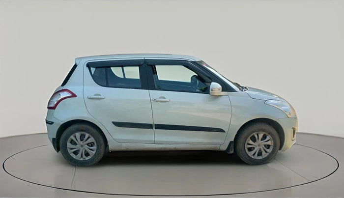 2017 Maruti Swift LXI (O), CNG, Manual, 77,287 km, exterior