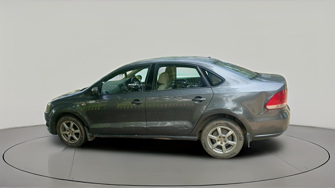 2013 Volkswagen Vento HIGHLINE DIESEL 1.6, Diesel, Manual, 1,51,773 km, exterior