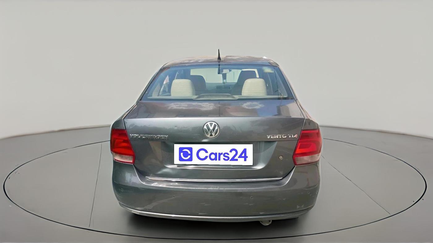 2013 Volkswagen Vento HIGHLINE DIESEL 1.6, Diesel, Manual, 1,51,773 km, exterior