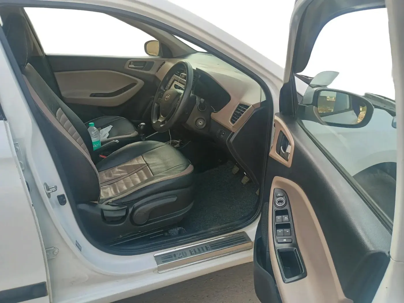 2017 Hyundai Elite i20 ASTA 1.2, Petrol, Manual, 63,852 km, interior