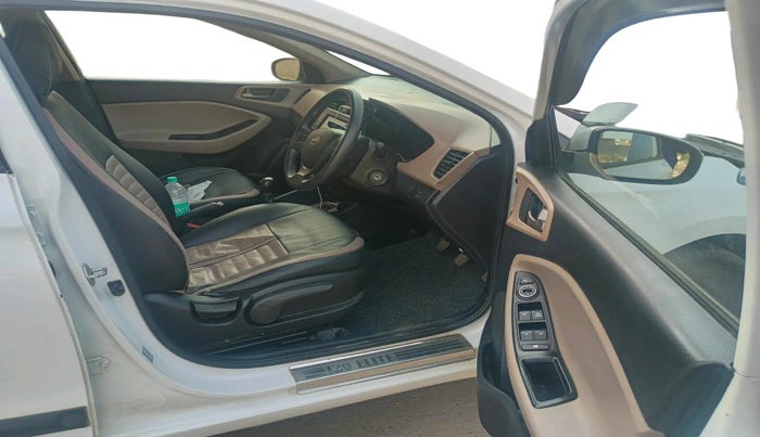2017 Hyundai Elite i20 ASTA 1.2, Petrol, Manual, 63,852 km, interior