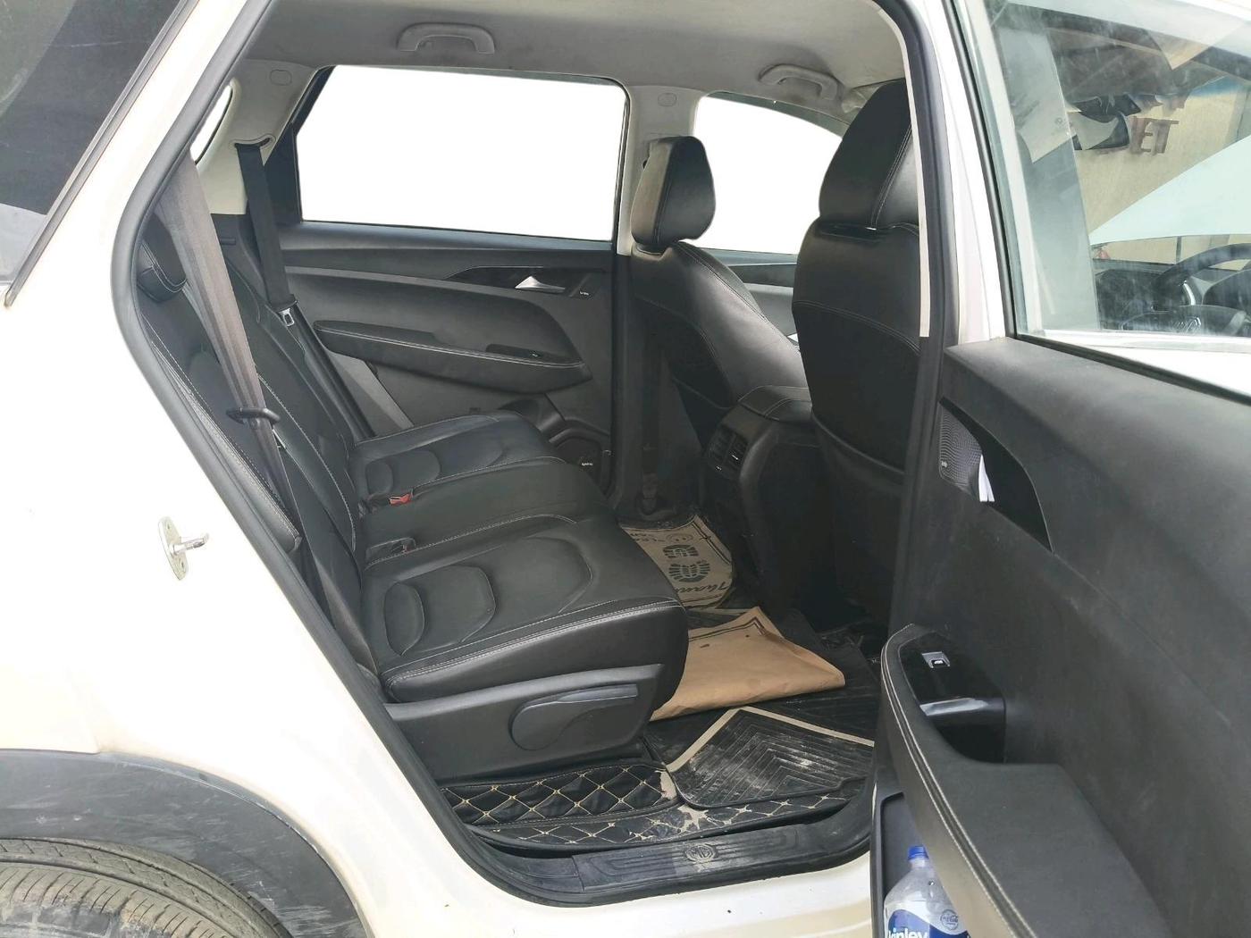 2019 MG HECTOR SMART HYBRID 1.5 PETROL, Petrol, Manual, 43,837 km, interior