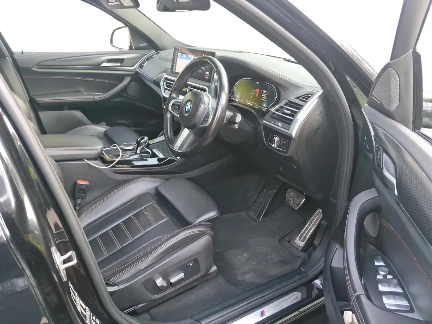 2022 BMW X4 XDRIVE30I M SPORT SIVER SHADOW EDITION , Petrol, Automatic, 92,181 km, interior