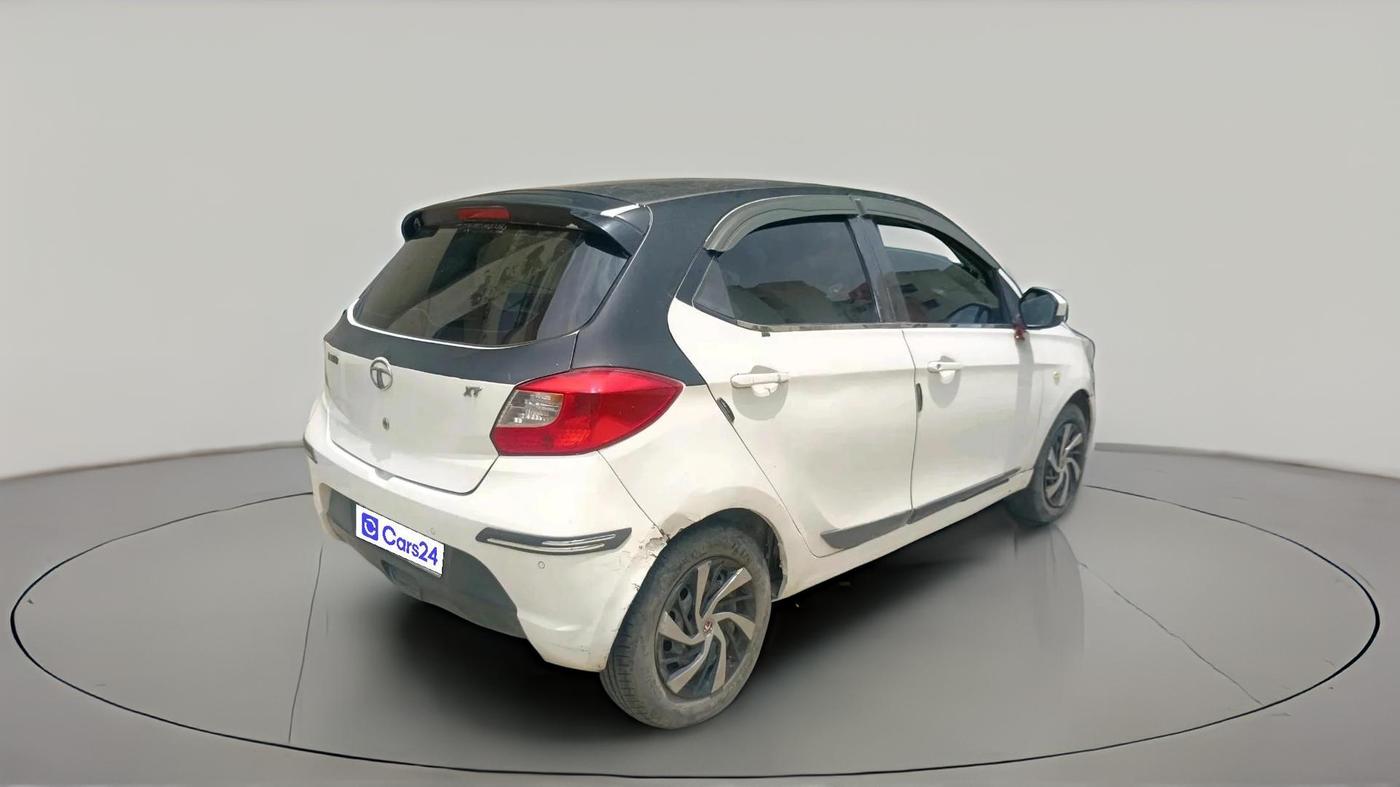 2018 Tata Tiago XT PETROL, CNG, Manual, 59,194 km, exterior