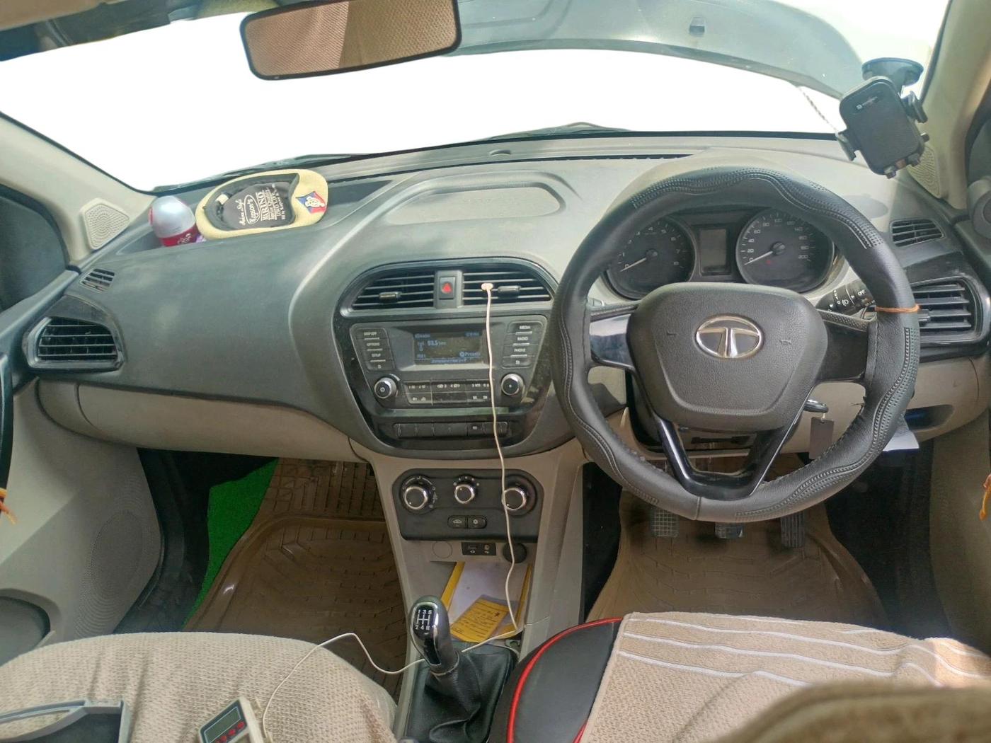 2018 Tata Tiago XT PETROL, CNG, Manual, 59,194 km, interior